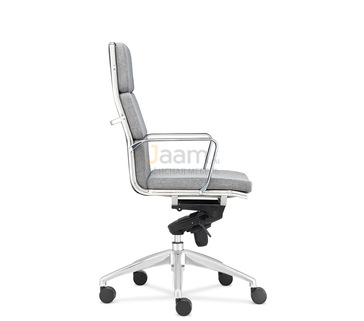 Кресло для руководителя Абсолют D100